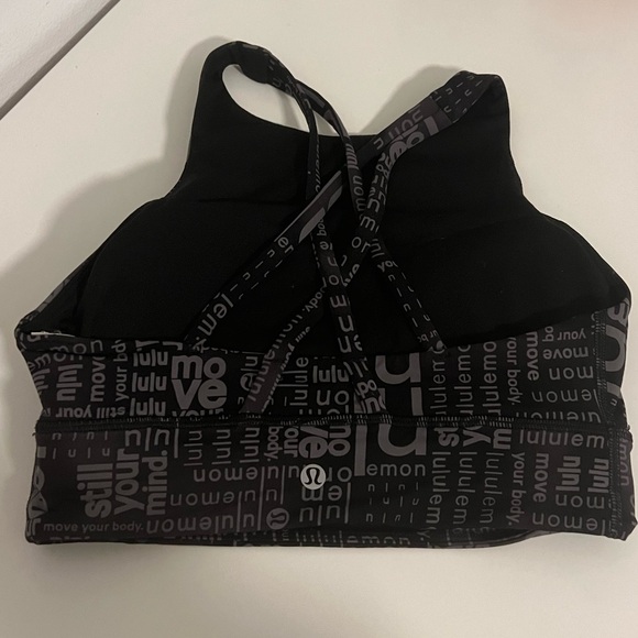 High Neck lululemon sports bra - Picture 2 of 3